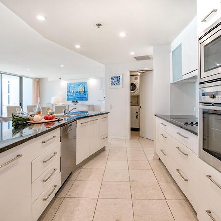 Cilento Mooloolaba Aparthotel Bagian luar foto