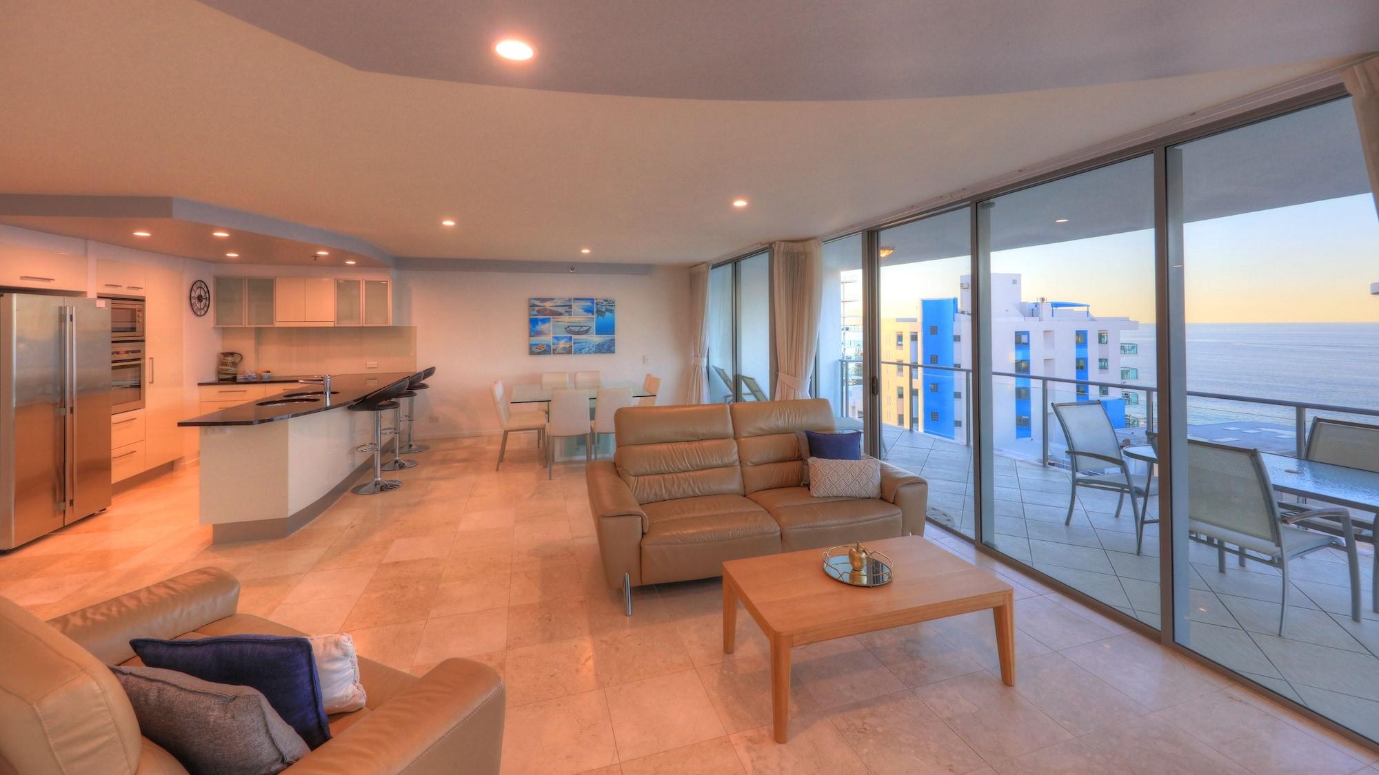 Cilento Mooloolaba Aparthotel Bagian luar foto