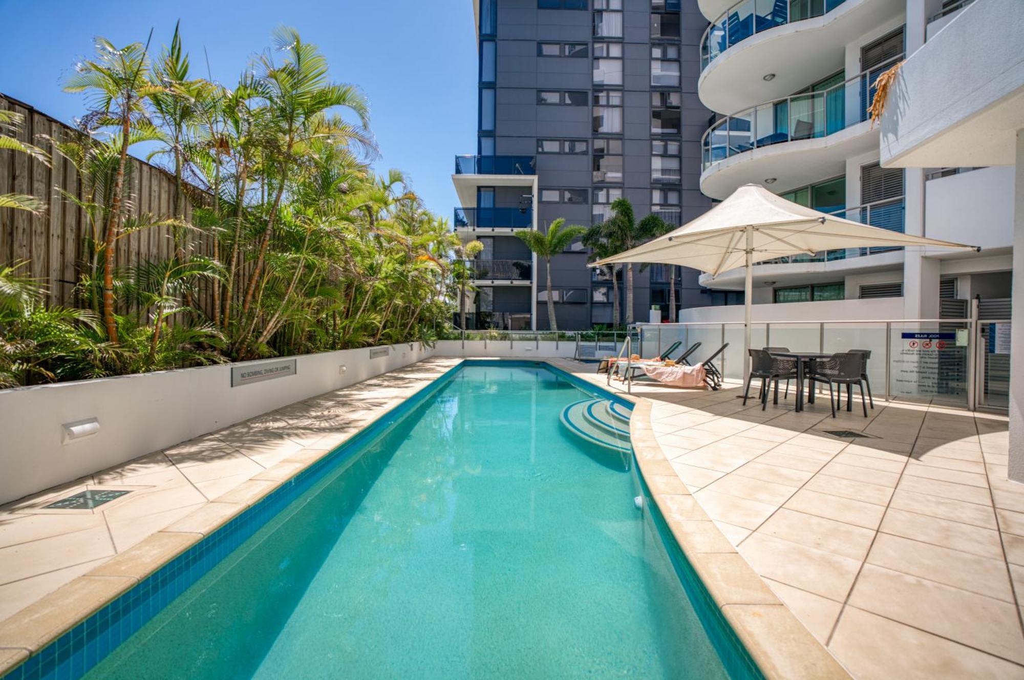 Cilento Mooloolaba Aparthotel Bagian luar foto