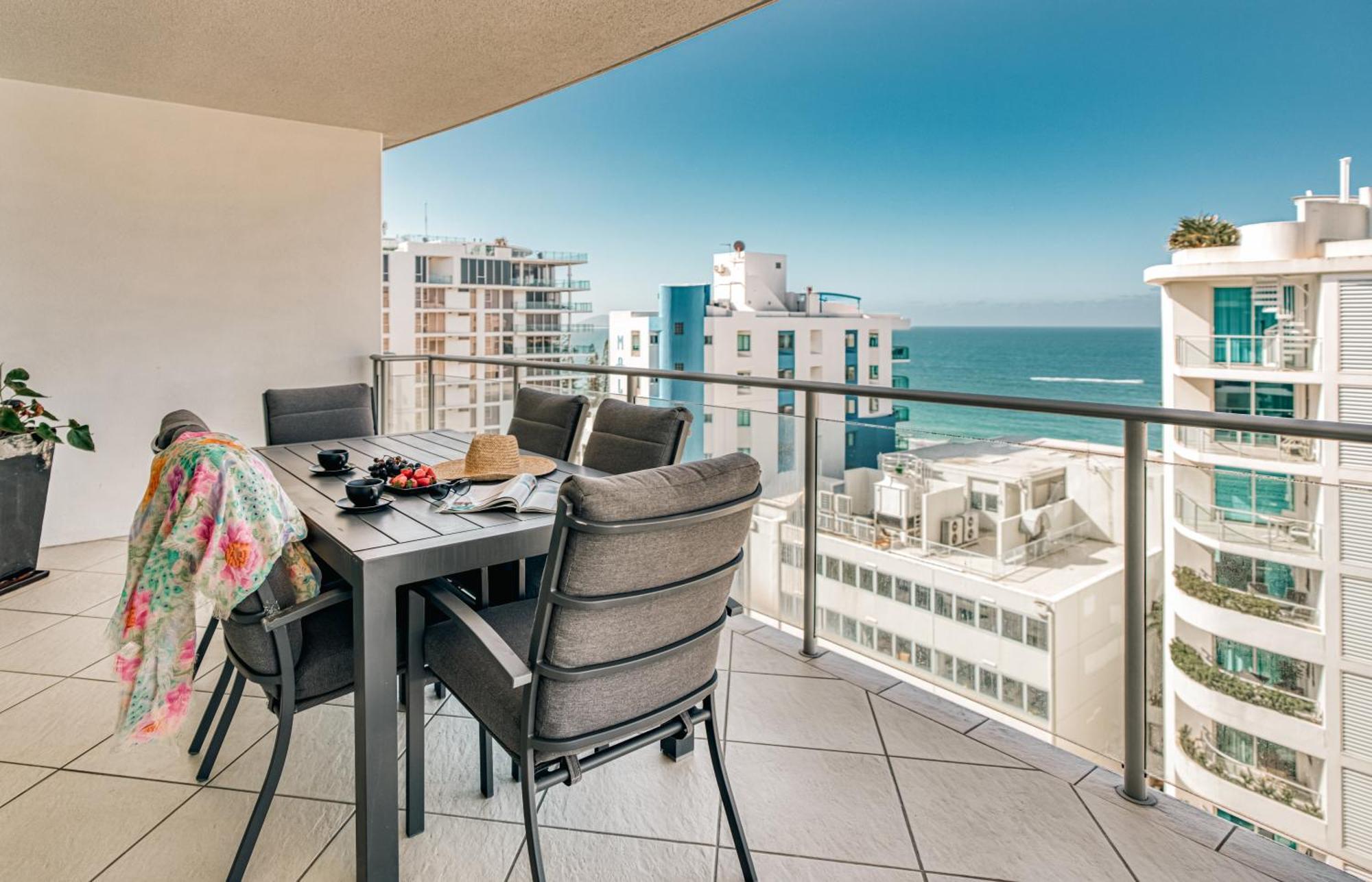 Cilento Mooloolaba Aparthotel Bagian luar foto