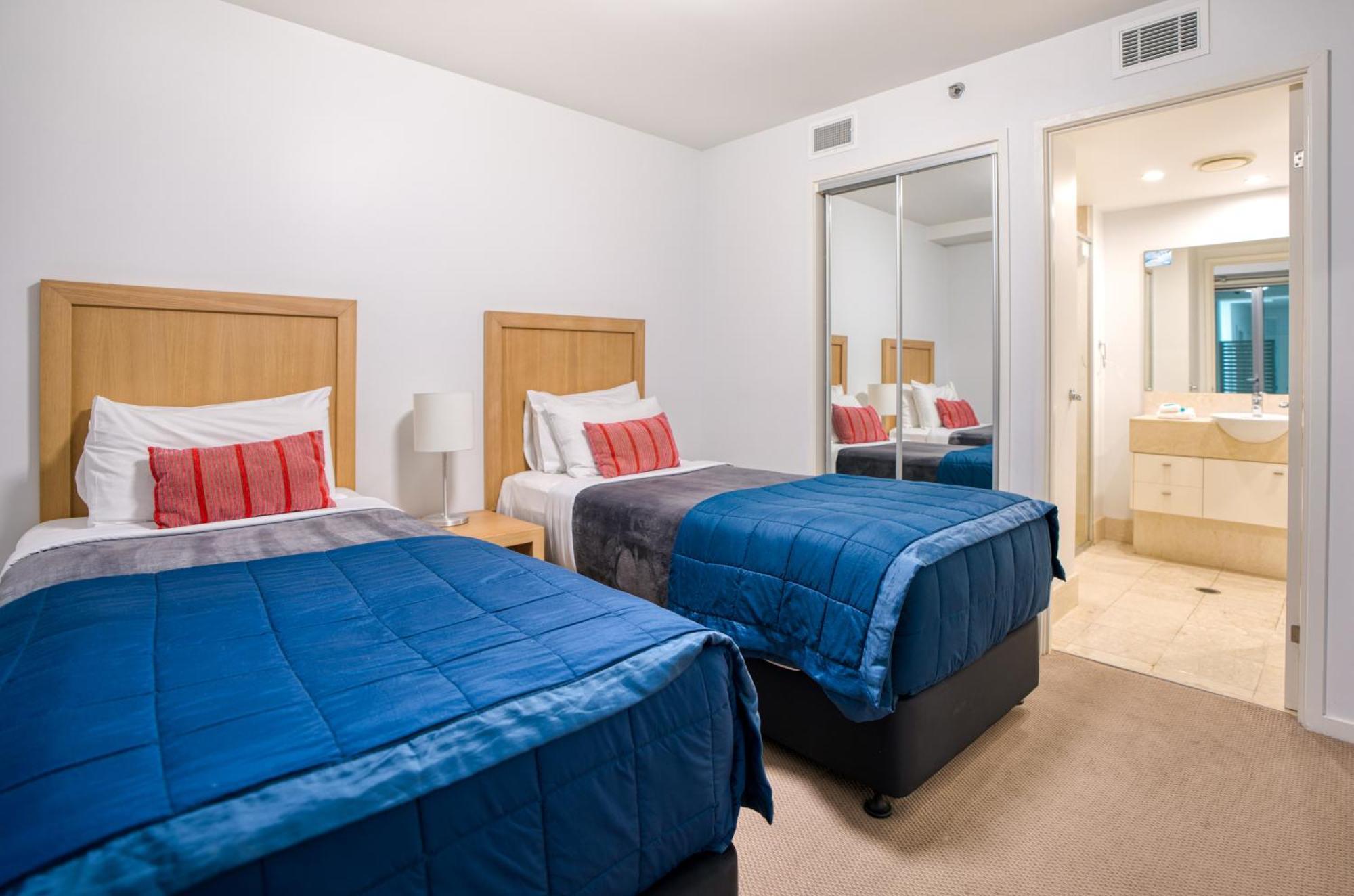 Cilento Mooloolaba Aparthotel Bagian luar foto