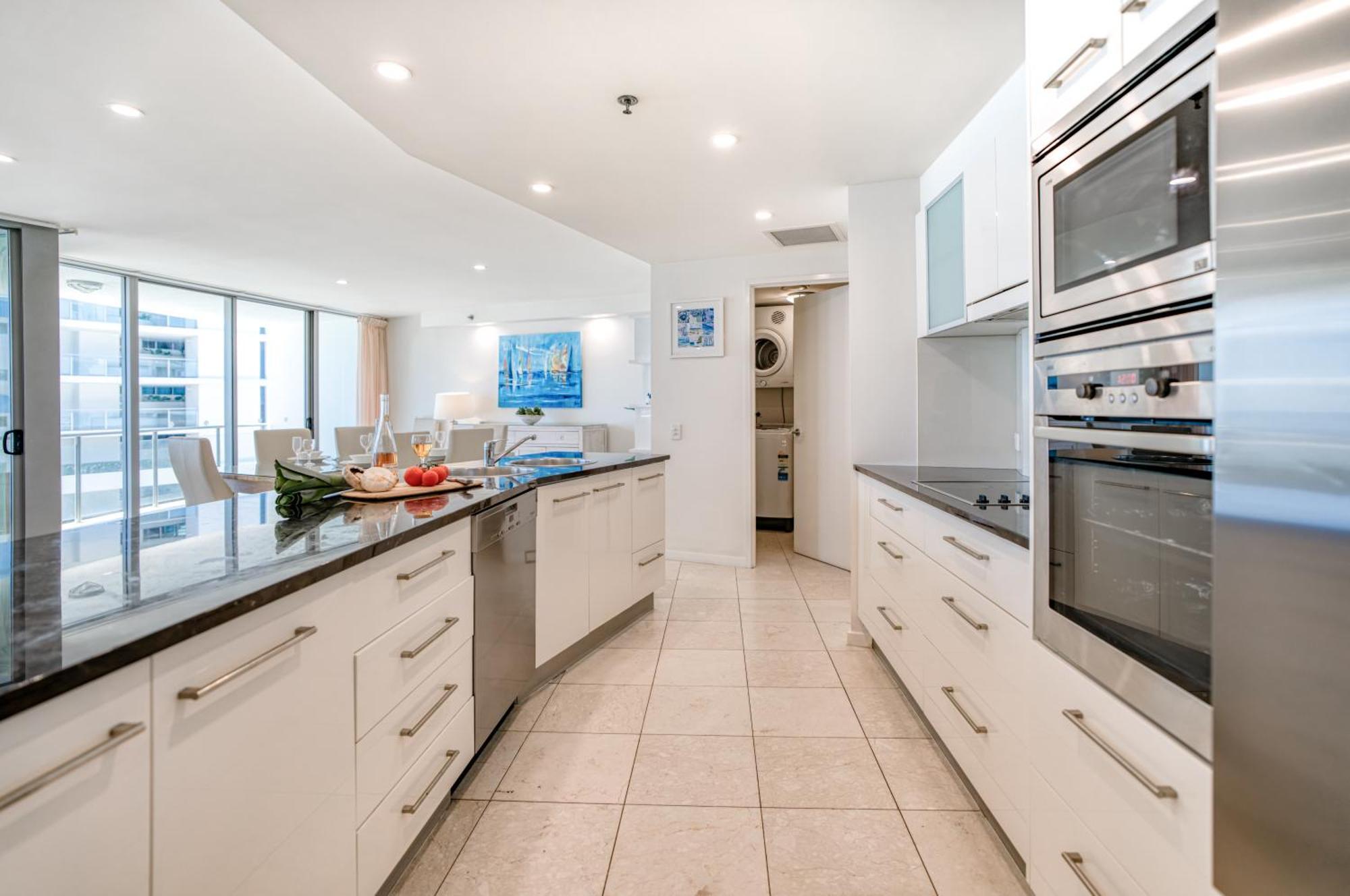 Cilento Mooloolaba Aparthotel Bagian luar foto