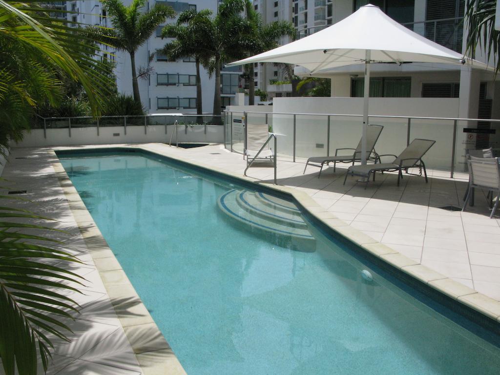 Cilento Mooloolaba Aparthotel Bagian luar foto